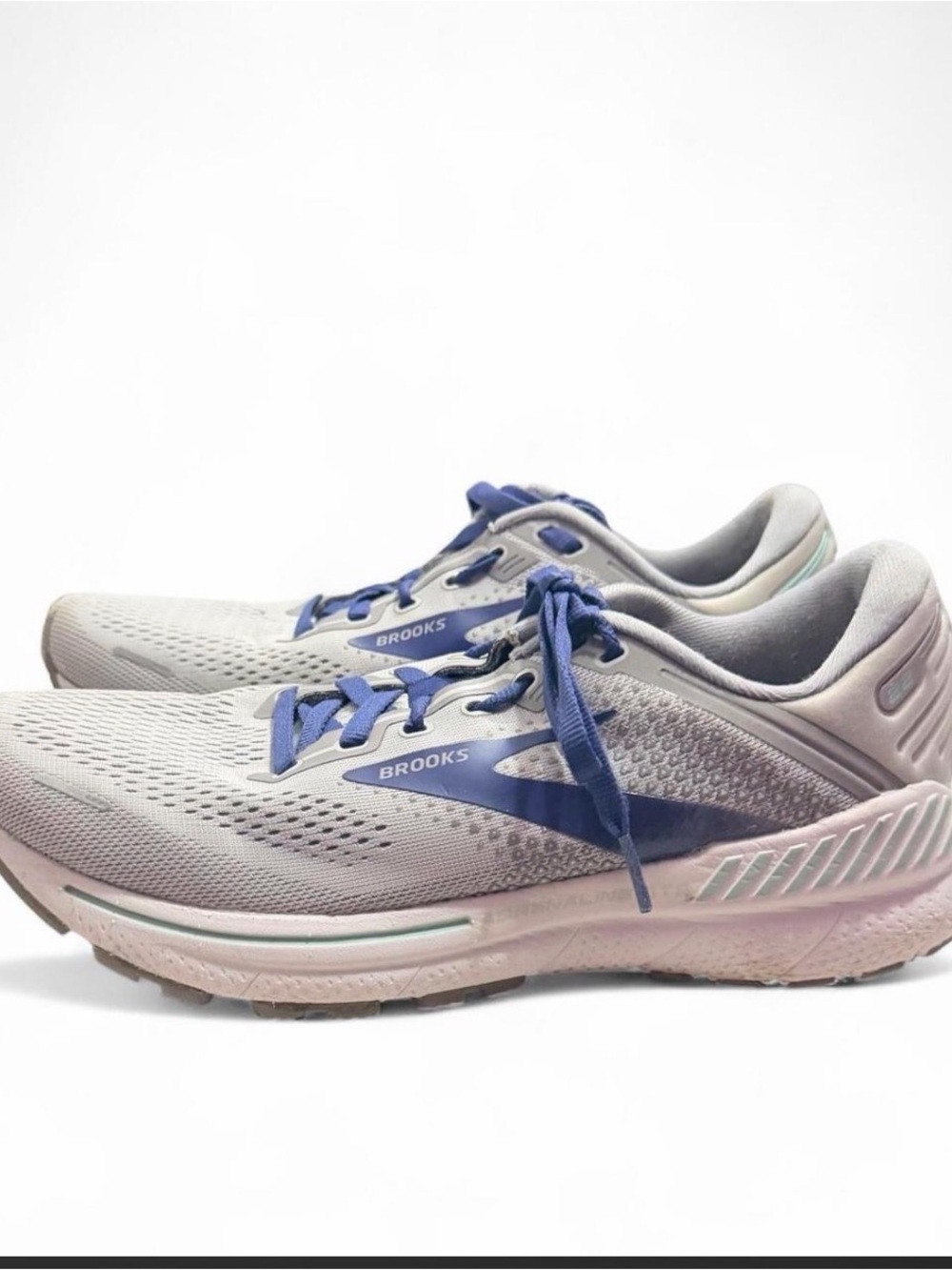 Brooks Adrenaline GTS 22 Women’s 8.5 2A Narrow Running Shoes